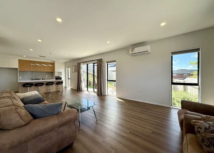  at 6 Matatika Rise, Swanson, Waitakere City, Auckland