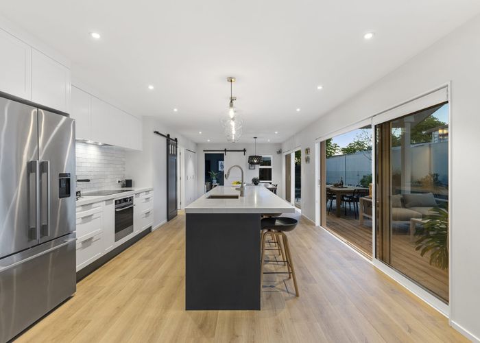  at 20A Rewarewa Road, Te Atatu Peninsula, Auckland