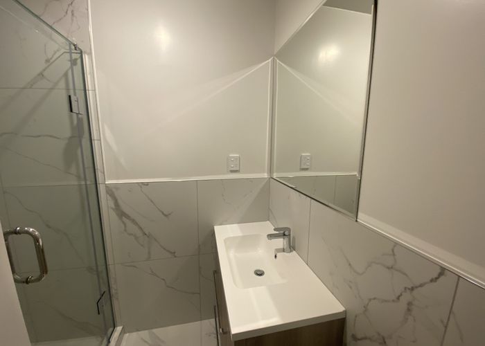  at 2/35 Young Crescent, Drury, Papakura, Auckland