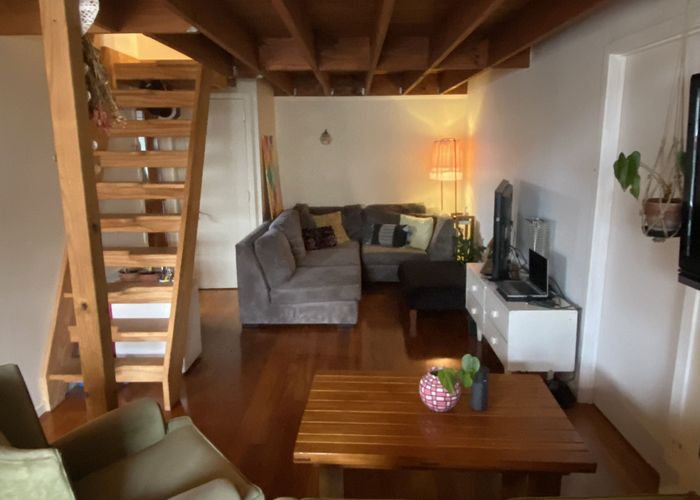  at 62 Edgewater Drive, Pakuranga, Auckland