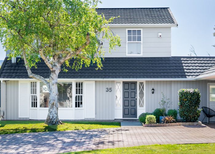  at 35 Callender Terrace, Paraparaumu Beach, Paraparaumu
