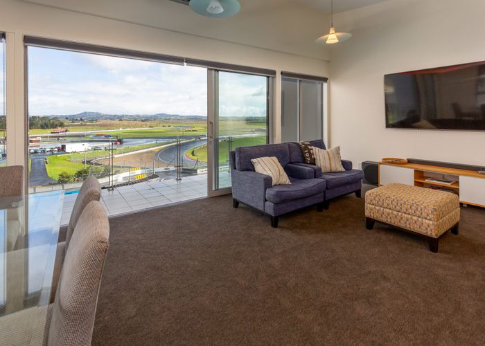  at 220/20 Hampton Downs Road, Hampton Downs, HAMPTON DOWNS