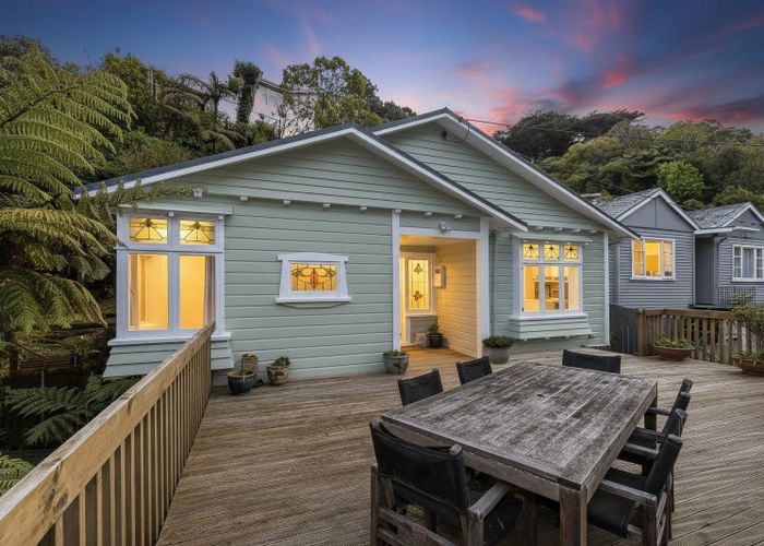  at 5 Adams Terrace, Aro Valley, Wellington, Wellington