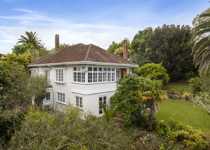  at 8 Kelvin Road, Remuera, Auckland
