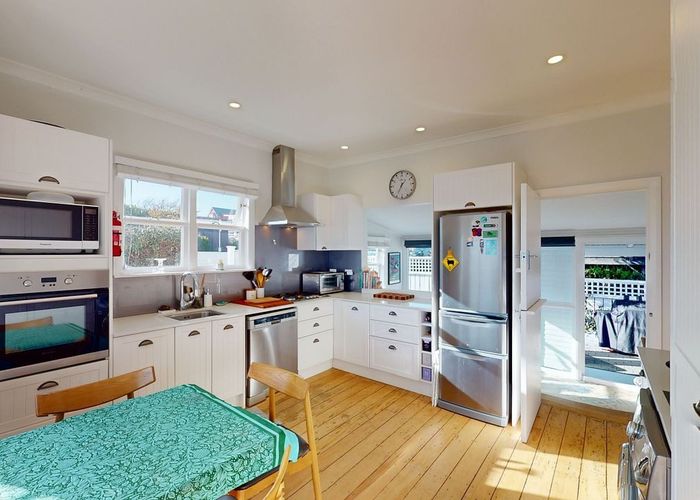  at 96 Marine Parade, Paraparaumu Beach, Paraparaumu