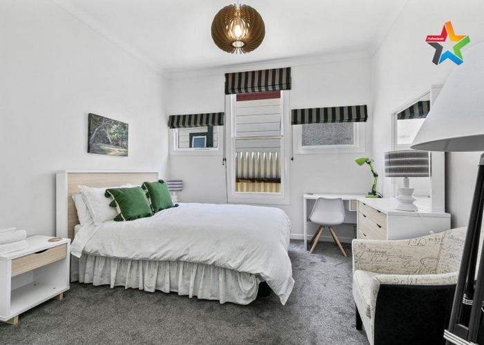  at 10 Elizabeth Street, Petone, Lower Hutt