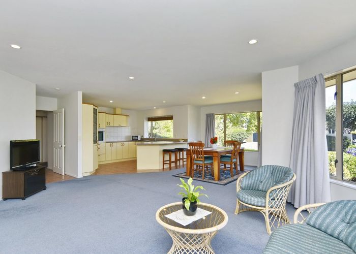  at 4 Wilmington Place, Shirley, Christchurch