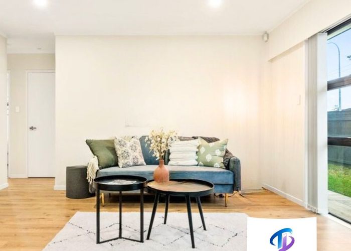  at 1/735 Massey Road, Mangere, Manukau City, Auckland