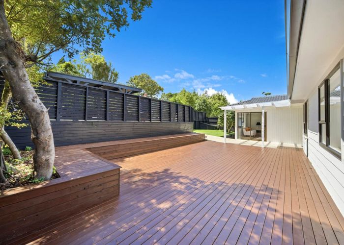  at 93 Stapleford Crescent, Browns Bay, North Shore City, Auckland