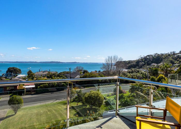  at 27 De Luen Avenue, Tindalls Beach, Whangaparaoa
