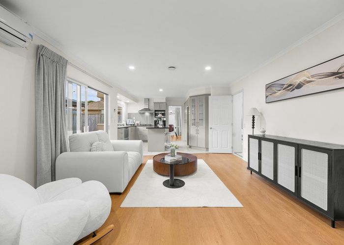  at 8 William Woods Court, Dannemora, Manukau City, Auckland