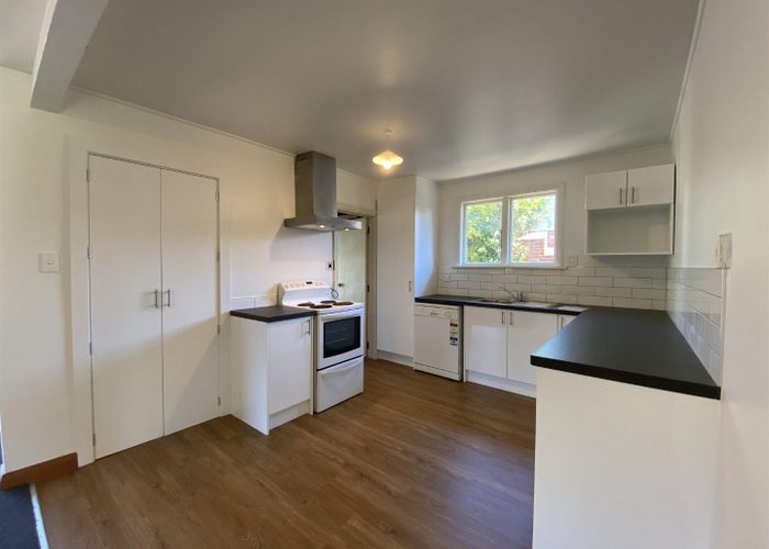  at 32 Jennifer Street, Bryndwr, Christchurch City, Canterbury