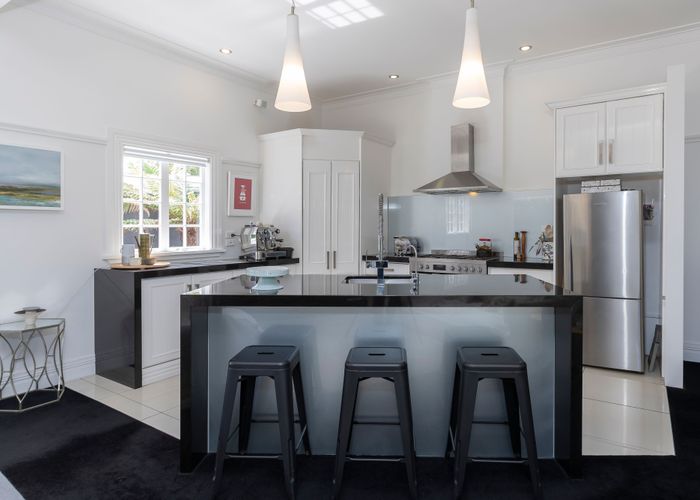  at 11 WALTERS Road, Kingsland, Auckland