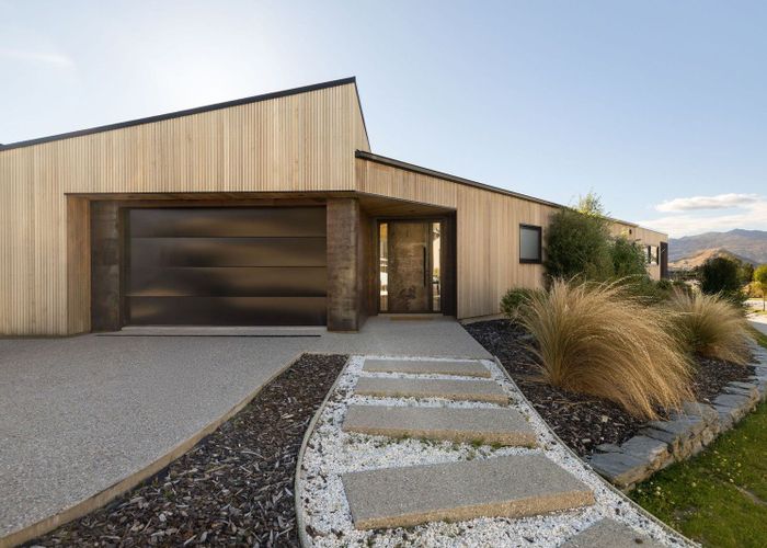  at 8 Spur Ridge Rise, Hanley's Farm, Jacks Point, Queenstown-Lakes, Otago