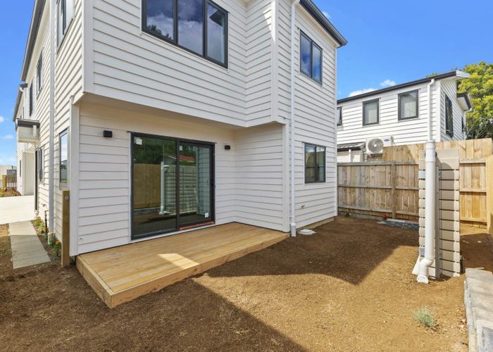  at 3/68 Maplesden Drive, Clendon Park, Manukau City, Auckland