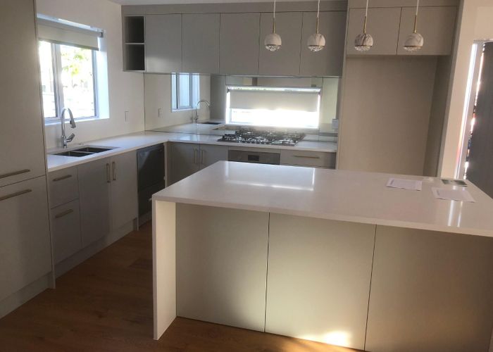  at 39a Waiohua Road, Greenlane, Auckland City, Auckland