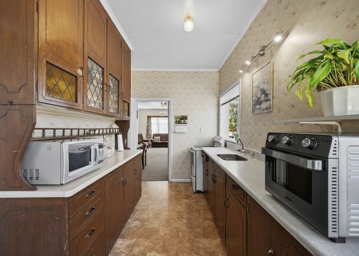 at 77 Barker Road, Marewa, Napier, Hawke's Bay