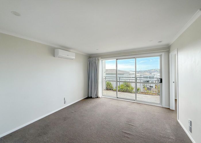  at 7 Panakenake Way, Flat Bush, Manukau City, Auckland