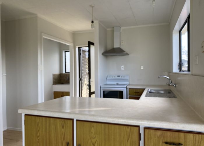  at 23 Flanshaw Road, Te Atatu South, Auckland