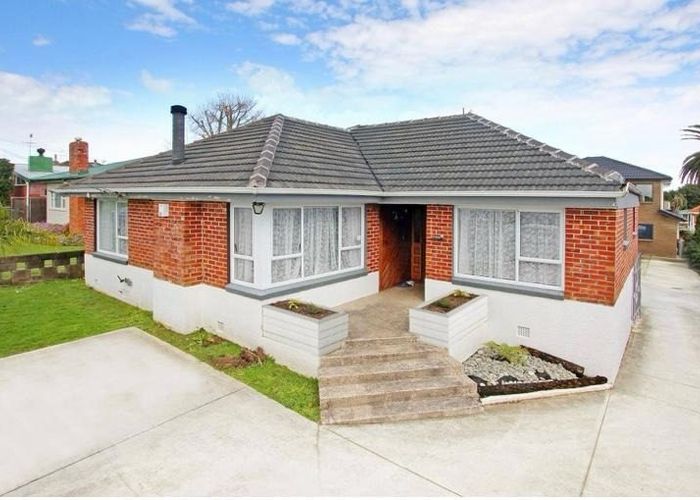  at 10 Sunnyside Crescent, Papatoetoe, Manukau City, Auckland