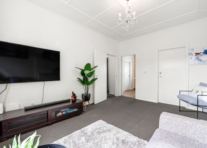  at 112 Cambridge Terrace, Fairfield, Lower Hutt, Wellington