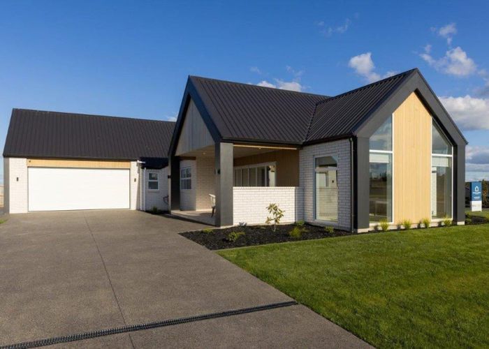  at 2 Iwi Road, Baverstock, Hamilton
