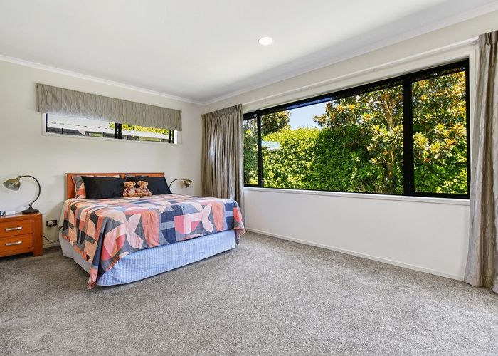  at 27 Searle Drive, Patumahoe, Franklin, Auckland