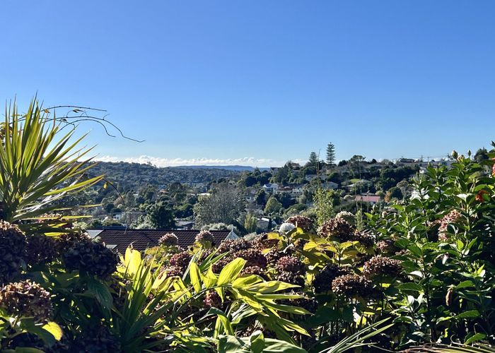  at 11A Naviti Place, Browns Bay, Auckland