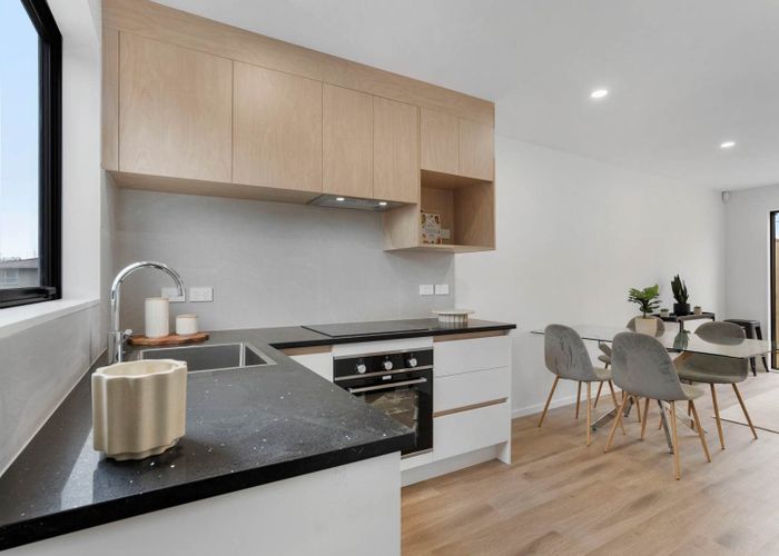  at 43 Friesian Drive, Mangere, Manukau City, Auckland