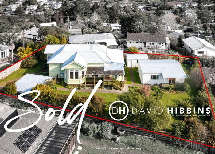  at 120 Eskdale Road, Birkdale, Auckland