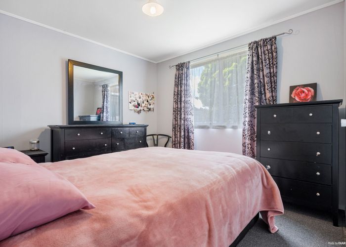  at 293 Weymouth Road, Weymouth, Auckland