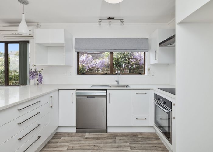  at 39 Corinna Street, Welcome Bay, Tauranga