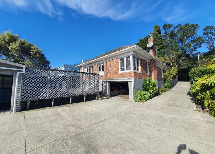  at 101 Kinross Street, Blockhouse Bay, Auckland