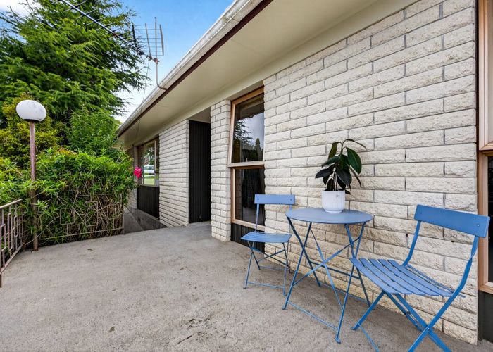  at 1/10 Manuka Road, Glenfield, North Shore City, Auckland