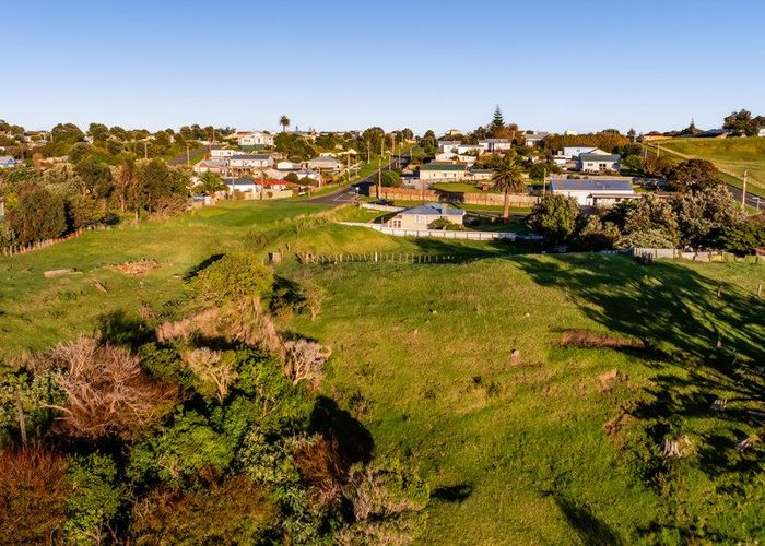  at 0n Leicester Street Sections, Patea, South Taranaki, Taranaki