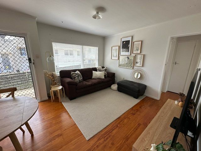  at 5/44 Pilkington Road, Mount Wellington, Auckland