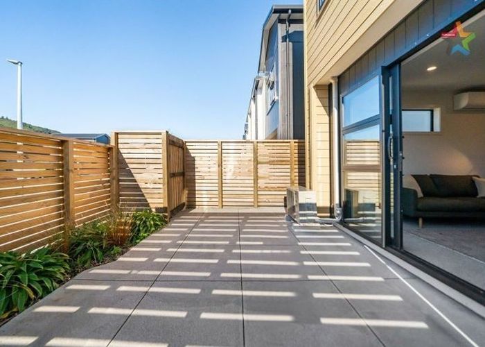  at 25 Te Ara o Papatahi, Wainuiomata, Lower Hutt
