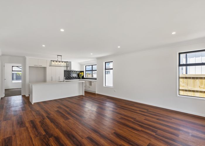  at 14 Saint Thomas Avenue, Pyes Pa, Tauranga