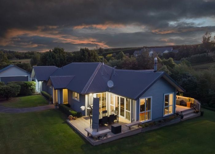  at 35 Oram Drive, Turitea, Palmerston North, Manawatu / Whanganui