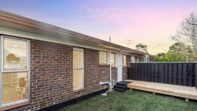  at 2/11 Latham Avenue, Pakuranga, Auckland