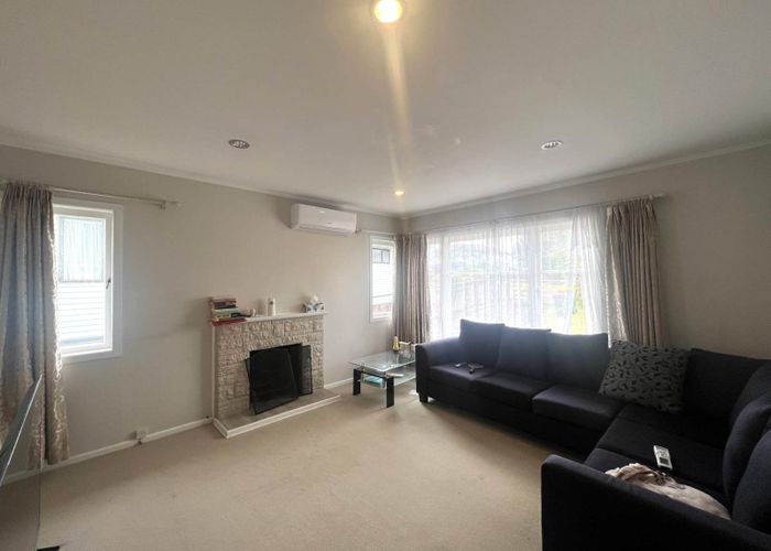  at 25 Kirrie Avenue, Te Atatu South, Waitakere City, Auckland