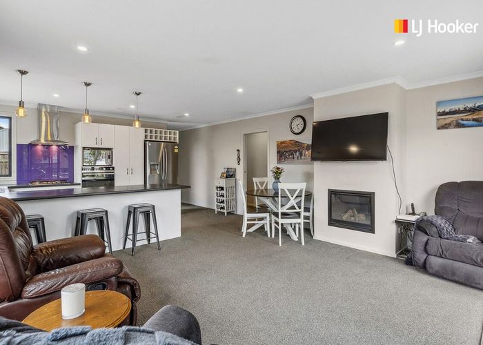  at 35 Thorn Street, Caversham, Dunedin
