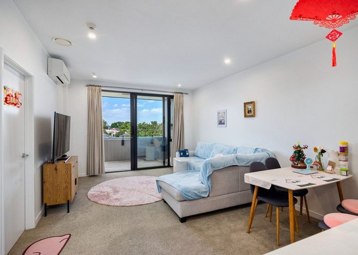  at 209/1 Kimiora Street, Three Kings, Auckland City, Auckland