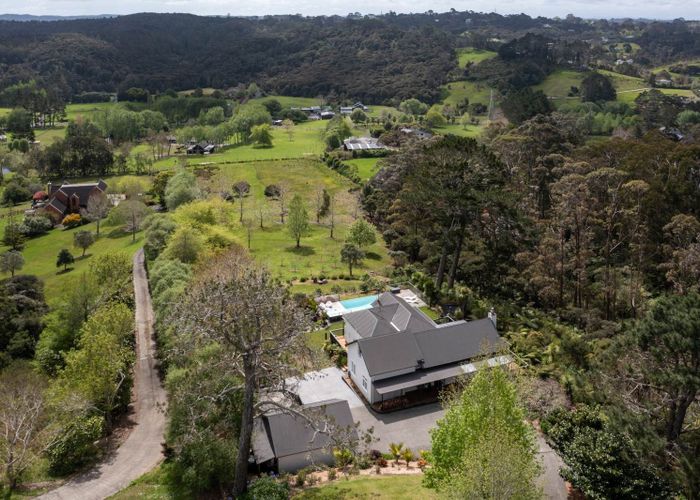 For sale 340 Paremoremo Road, Albany, North Shore City, Auckland