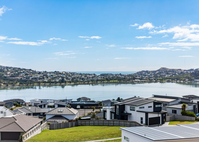  at 16a & 16b Okupe Grove, Aotea, Porirua, Wellington