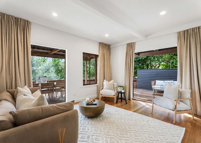  at 39 Onslow Road, Mount Eden, Auckland City, Auckland
