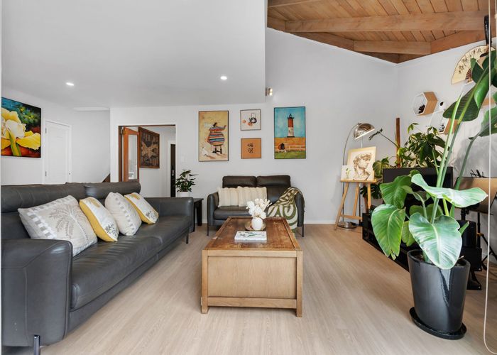  at 1/19 Galsworthy Place, Bucklands Beach, Auckland