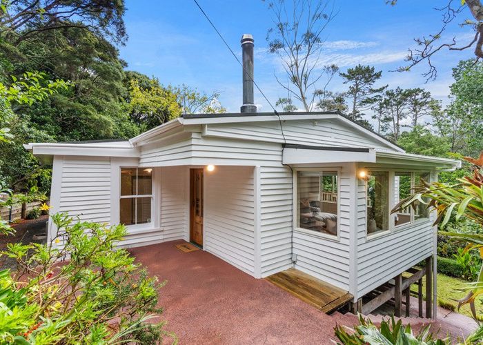  at 779 West Coast Road, Oratia, Waitakere City, Auckland