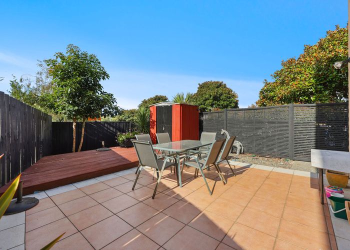  at 118 Huntington Drive, Huntington Park, Manukau City, Auckland