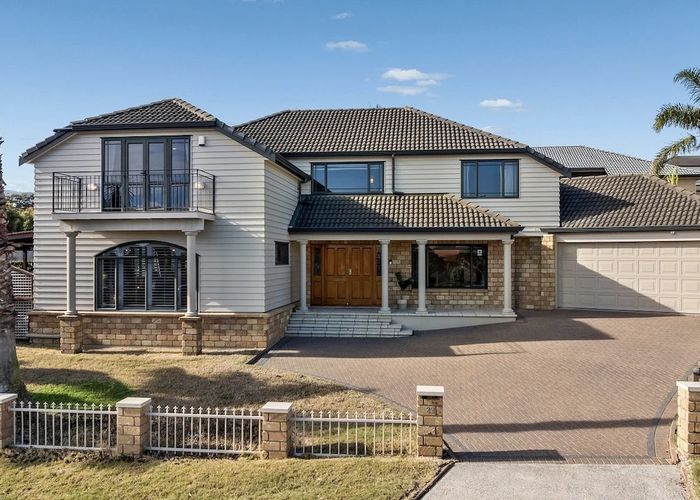  at 22 Brailsford Court, Howick, Auckland
